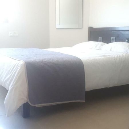 Apartment 2 Bedrooms Central Location Ashdod Bagian luar foto