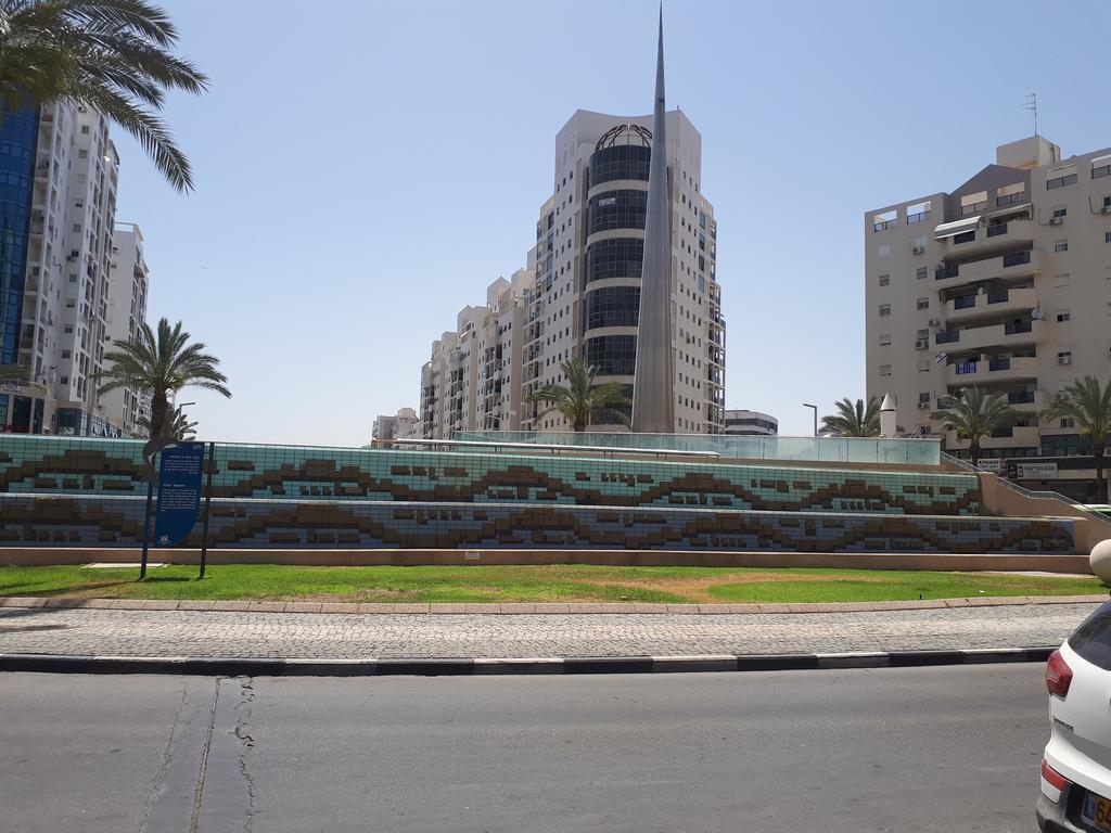 Apartment 2 Bedrooms Central Location Ashdod Bagian luar foto