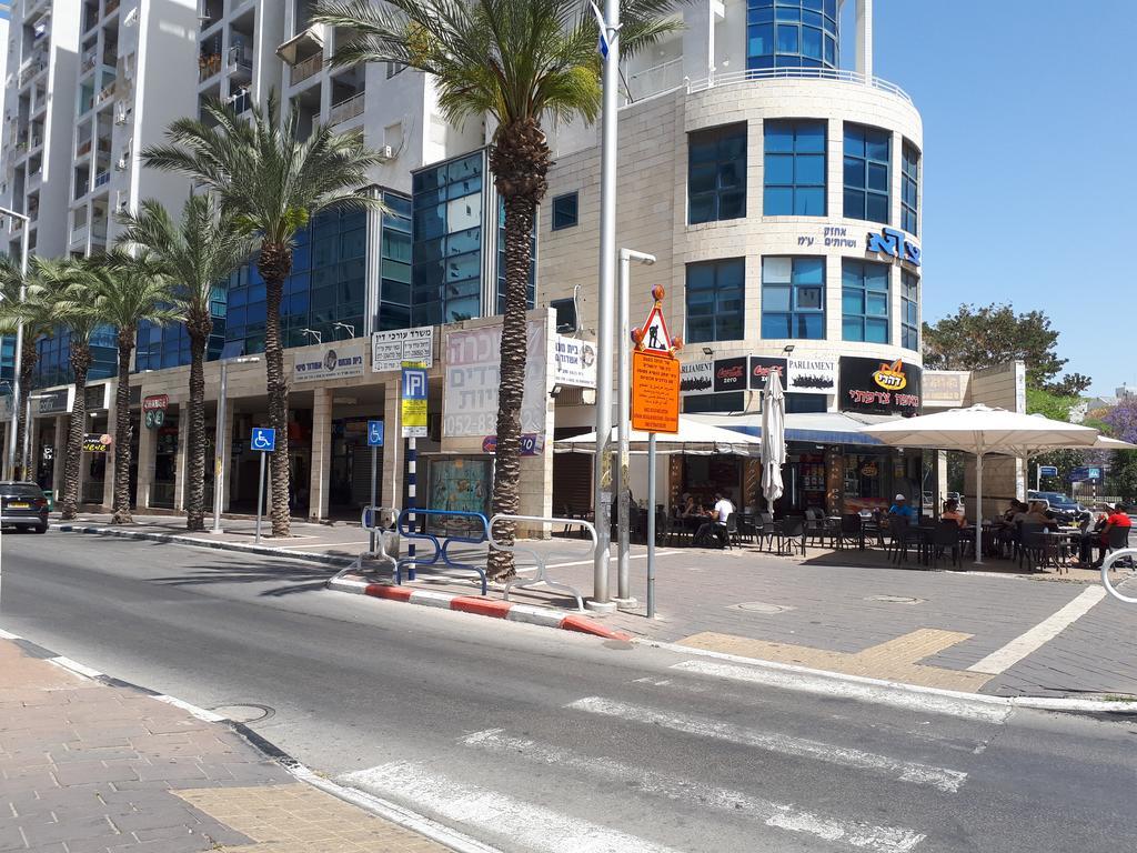 Apartment 2 Bedrooms Central Location Ashdod Bagian luar foto
