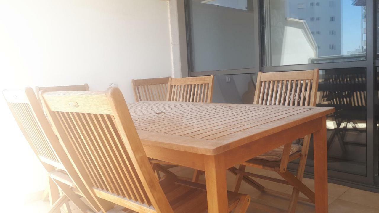 Apartment 2 Bedrooms Central Location Ashdod Bagian luar foto